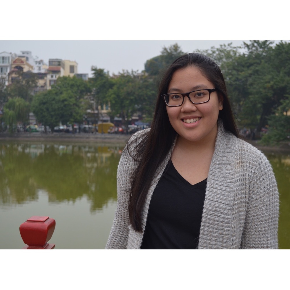 Meet your Posher, Kelly